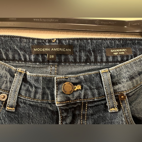 Wide Leg Blue Jeans - Picture 4 of 8